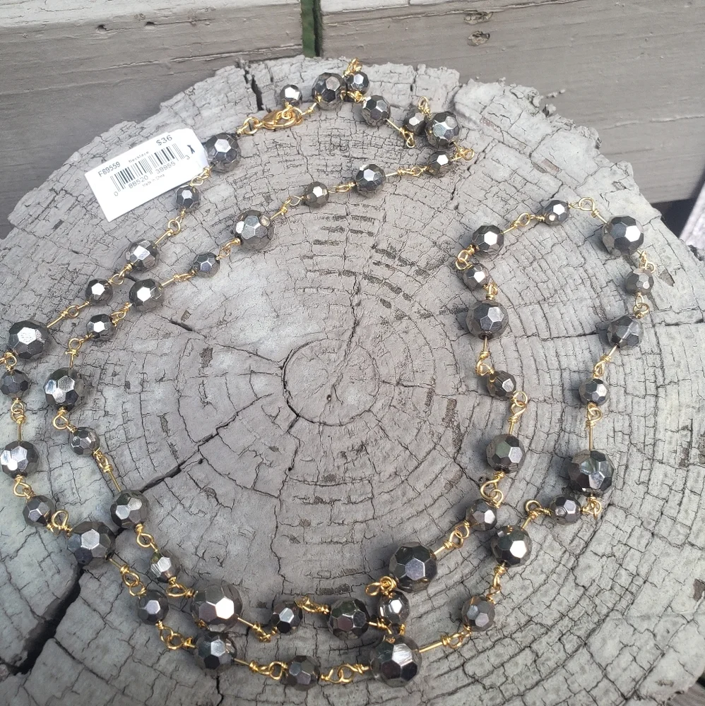 Necklace - Picture 2 of 6